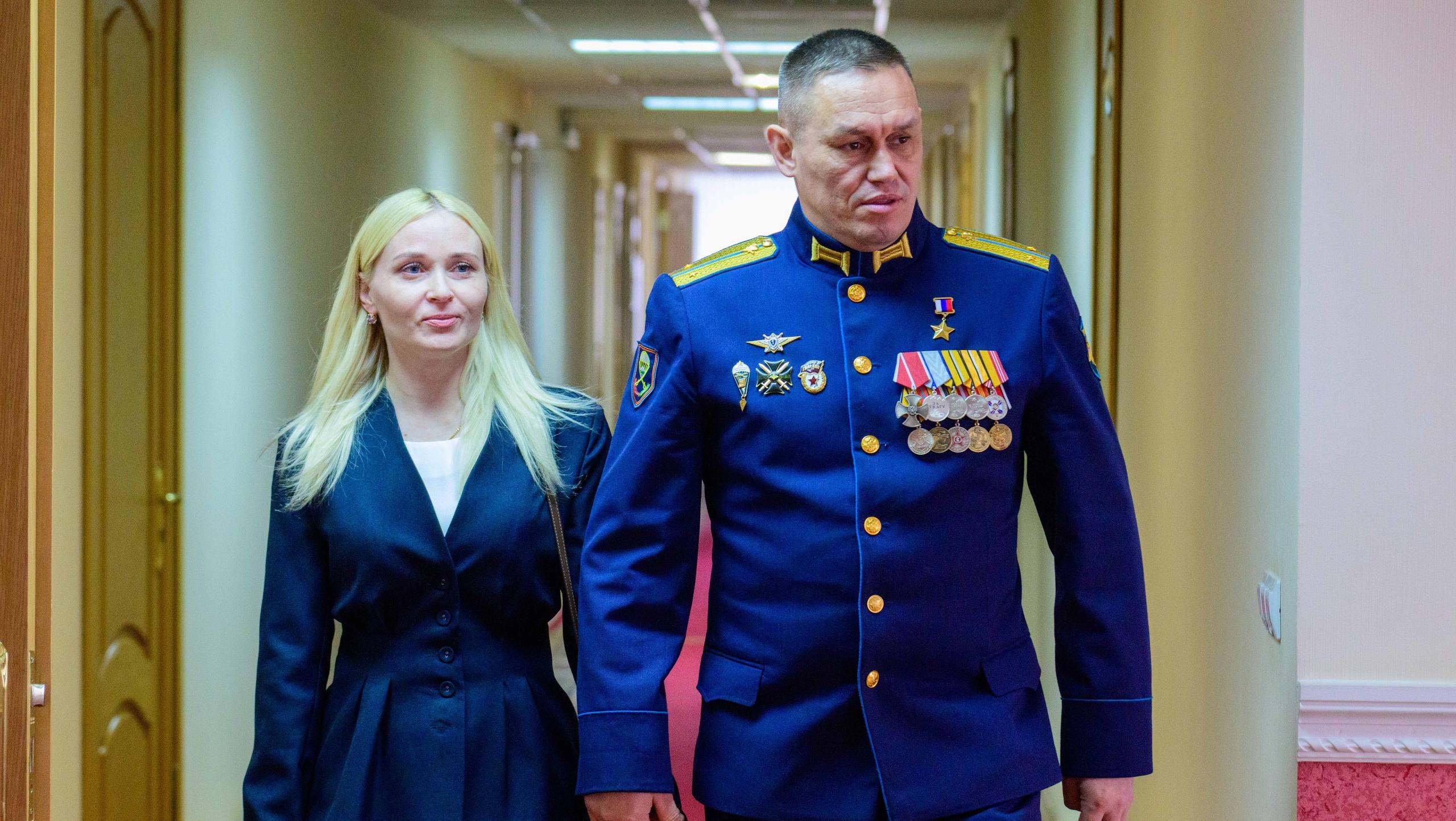 Глава Марий Эл обсудил с Героем России меры поддержки бойцов СВО