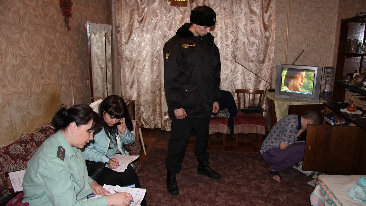 Судебные приставы и полицейские Марий Эл навестили более 600 должников