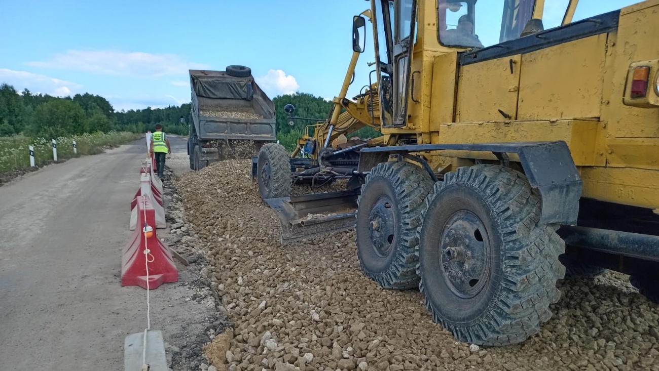 В Моркинском районе ведётся ремонт объездных дорог