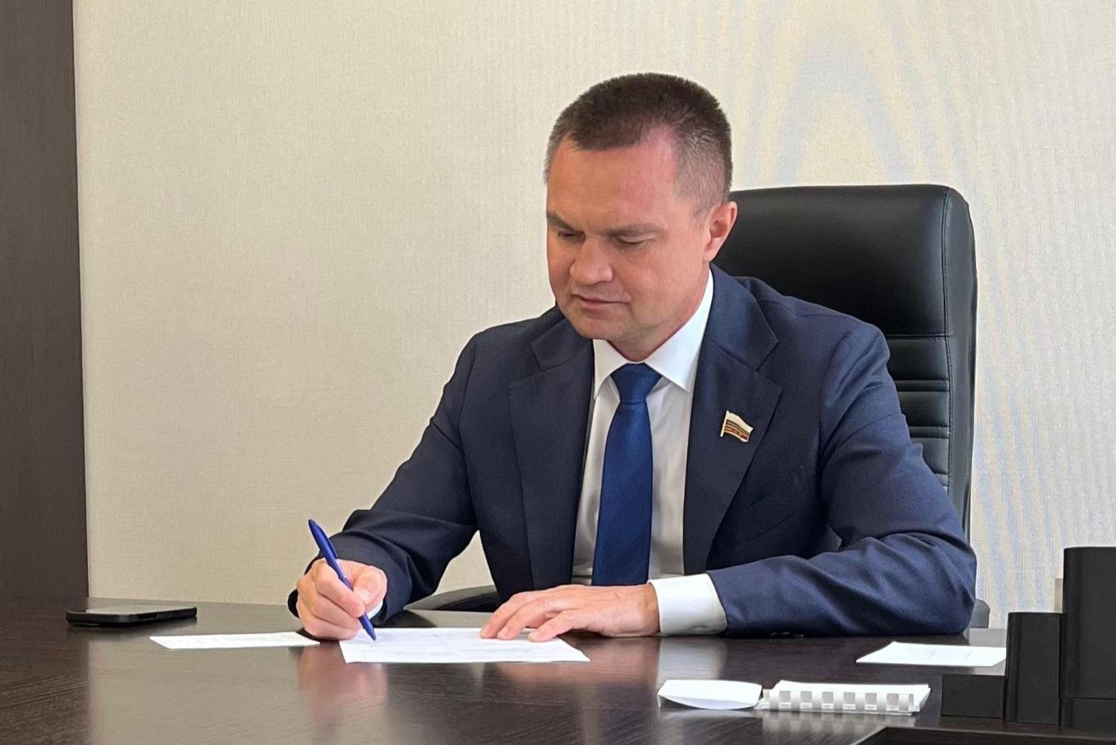 Положенные выплаты для матери героя