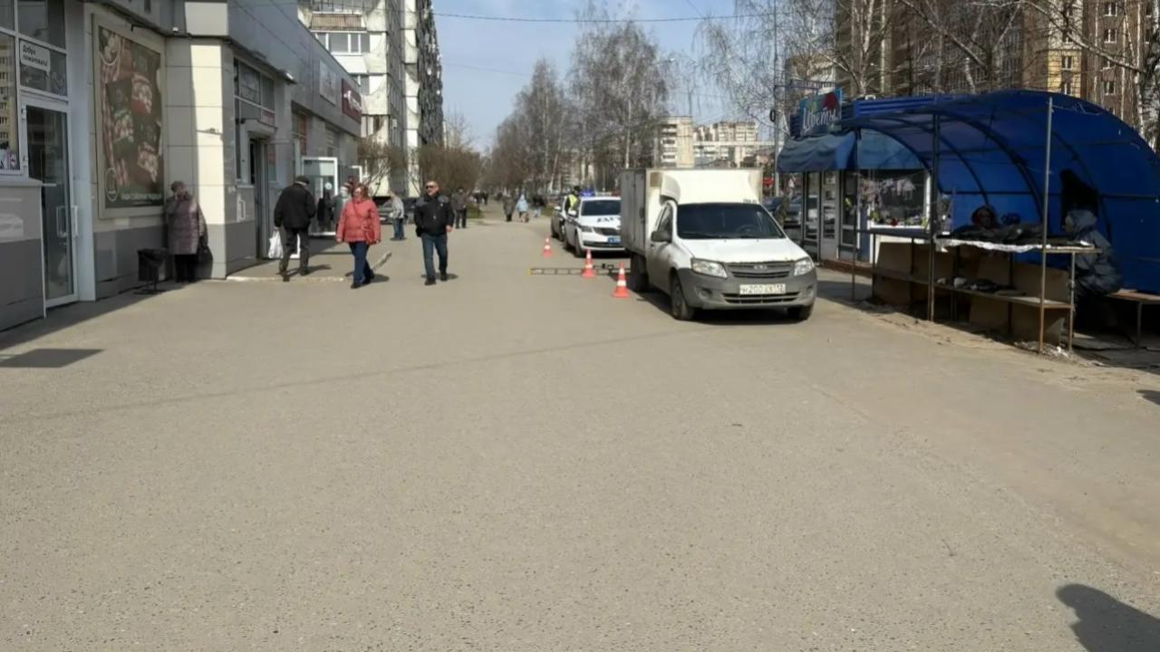 В Сомбатхее под колёса машины попала 75-летняя пенсионерка