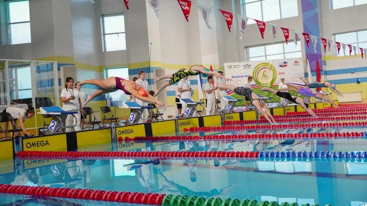 Сильнейшие пловцы страны с нарушением зрения собрались в эти дни в Йошкар-Оле