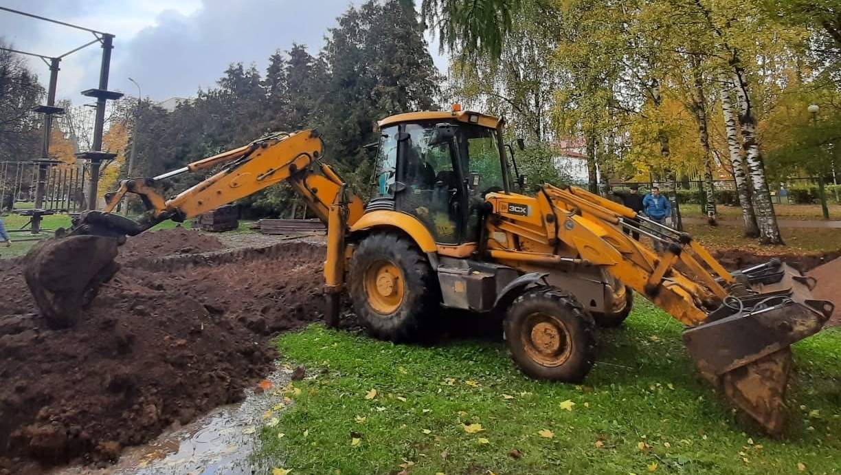 В парке культуры и отдыха готовят подходы к верёвочному городку