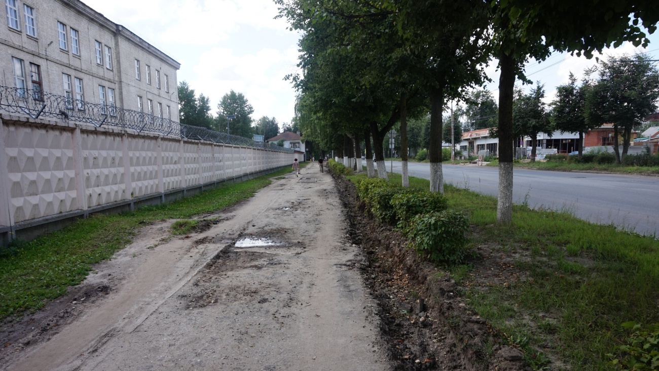 В Йошкар-Оле облагораживают общественные территории