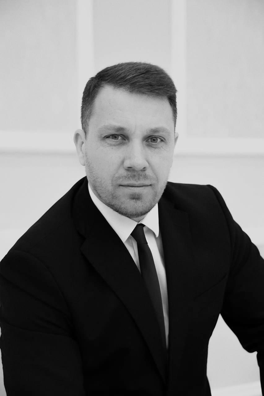 В Марий Эл скоропостижно скончался руководитель аппарата Госсобрания Сергей Смышляев
