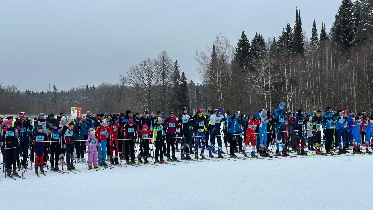 В Марий Эл около 10 000 человек вышли на «Лыжню России-2025»