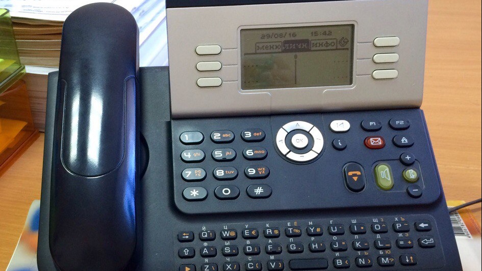 На «горячую линию» по алиментам звонили и взыскатели, и должники