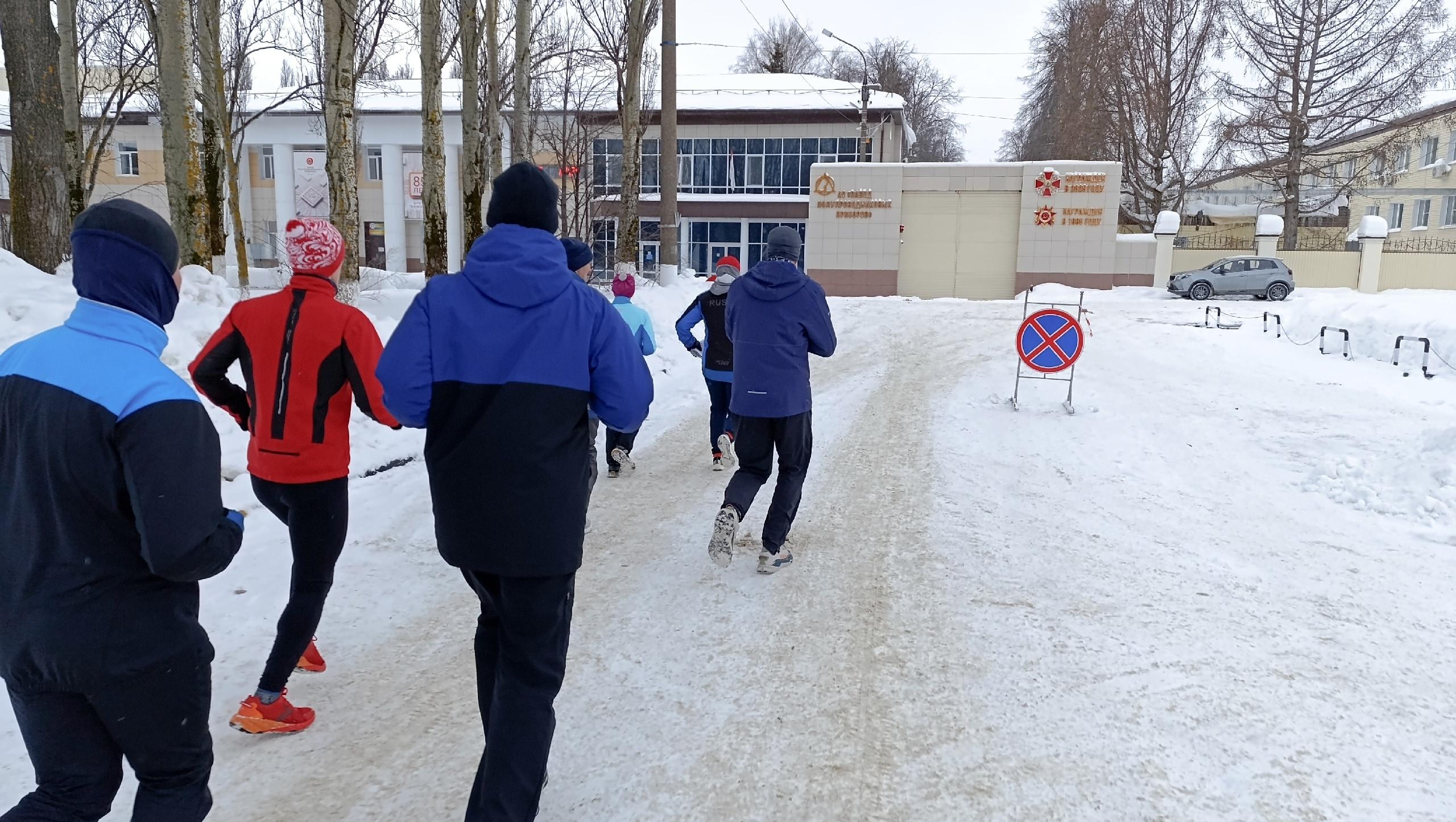 Йошкаролинцы пробежали 10 км через памятные места города
