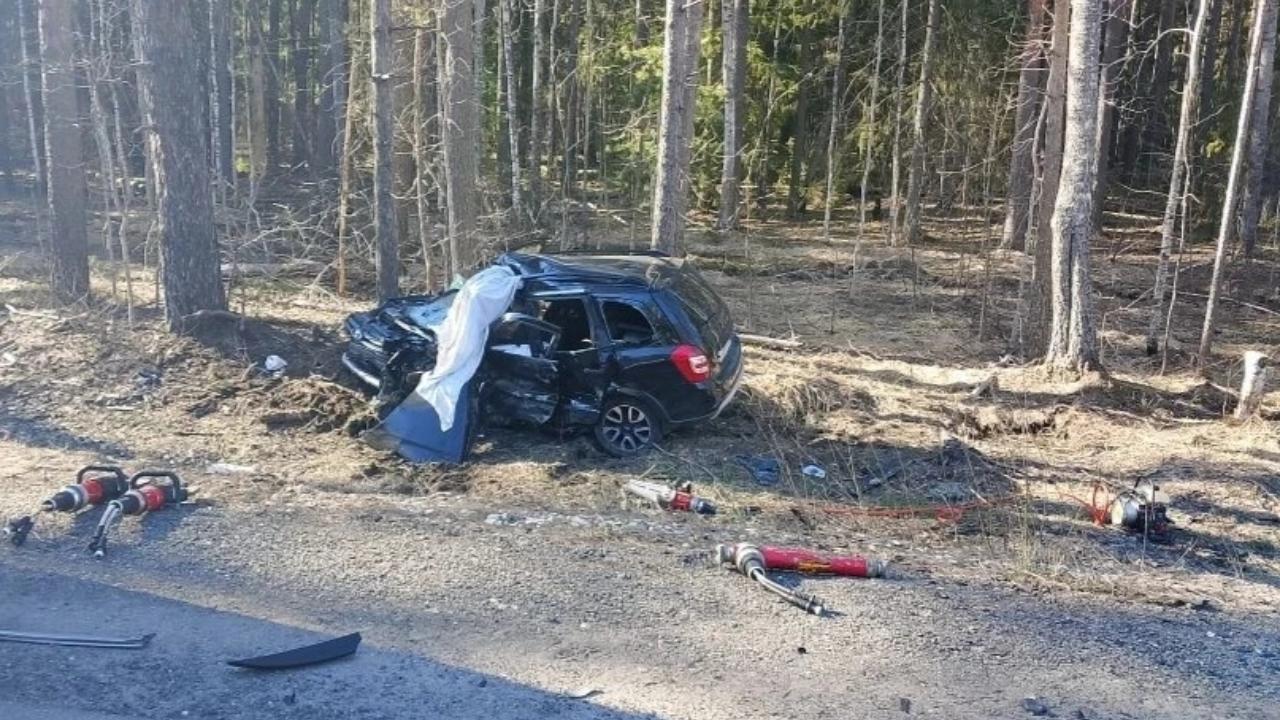 В Килемарском районе в ДТП разбился водитель «Лады Калина»