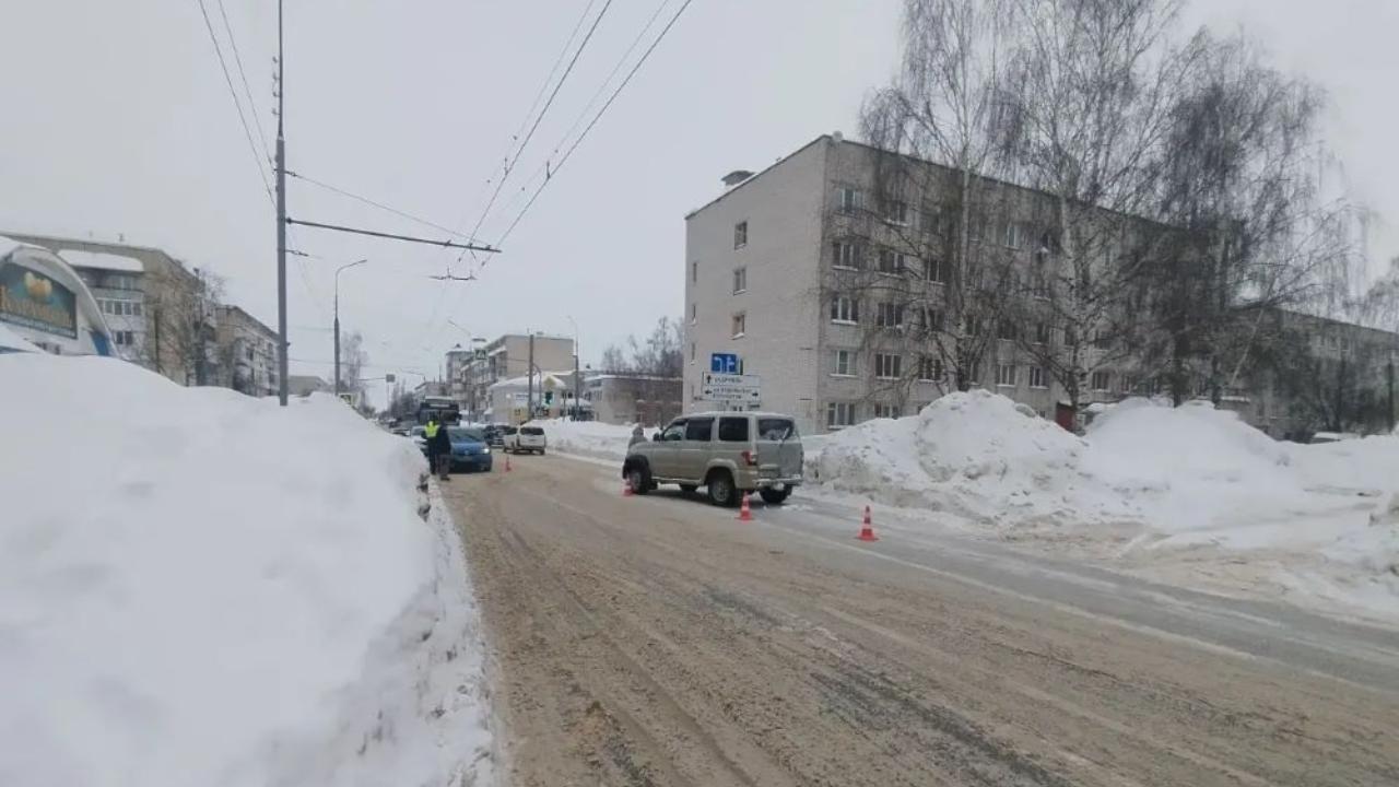 В Йошкар-Оле 17-летнего подростка сбил УАЗ «Патриот», а потом Renault 