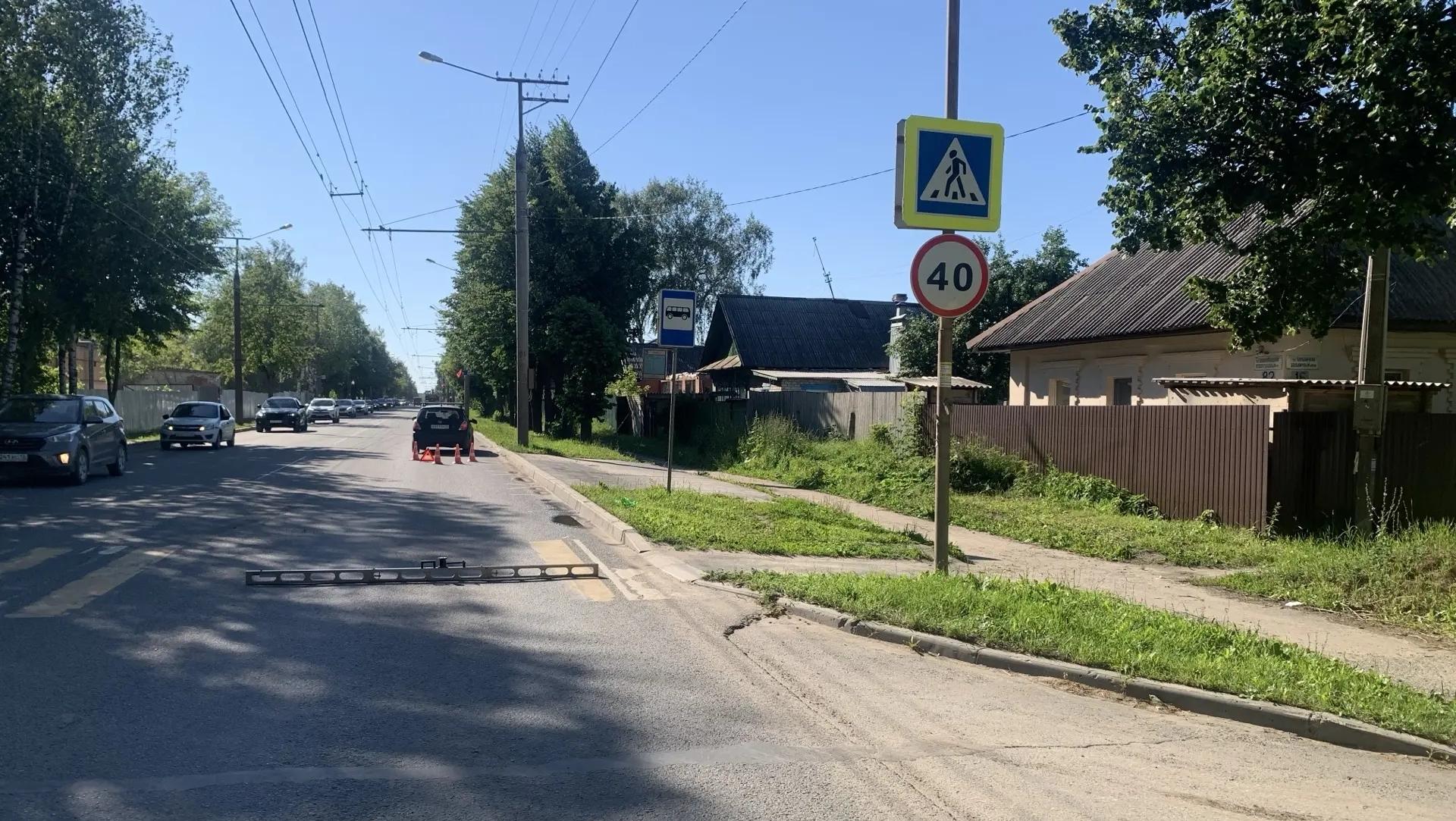 В Йошкар-Оле женщину-пешехода с серьёзными травмами увезли в больницу