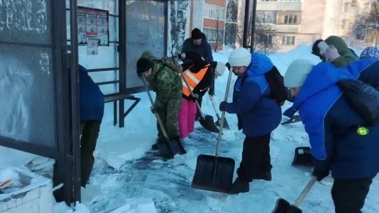 На плечи дворников Йошкар-Олы легла колоссальная работа 