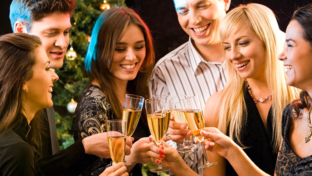 Работодатели Йошкар-Олы заложили в бюджет новогодней вечеринки до 20 тысяч рублей на человека