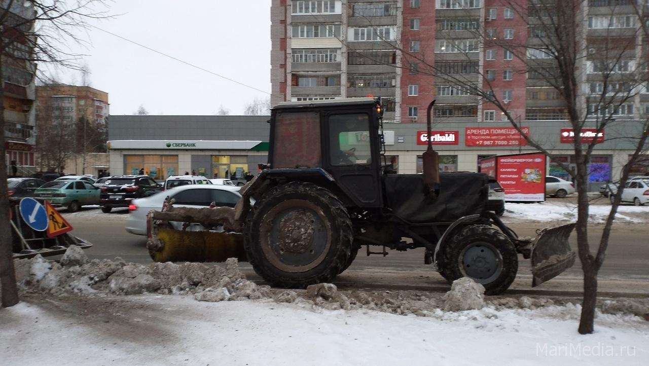 На улицах Йошкар-Олы работают 40 единиц снегоуборочной техники
