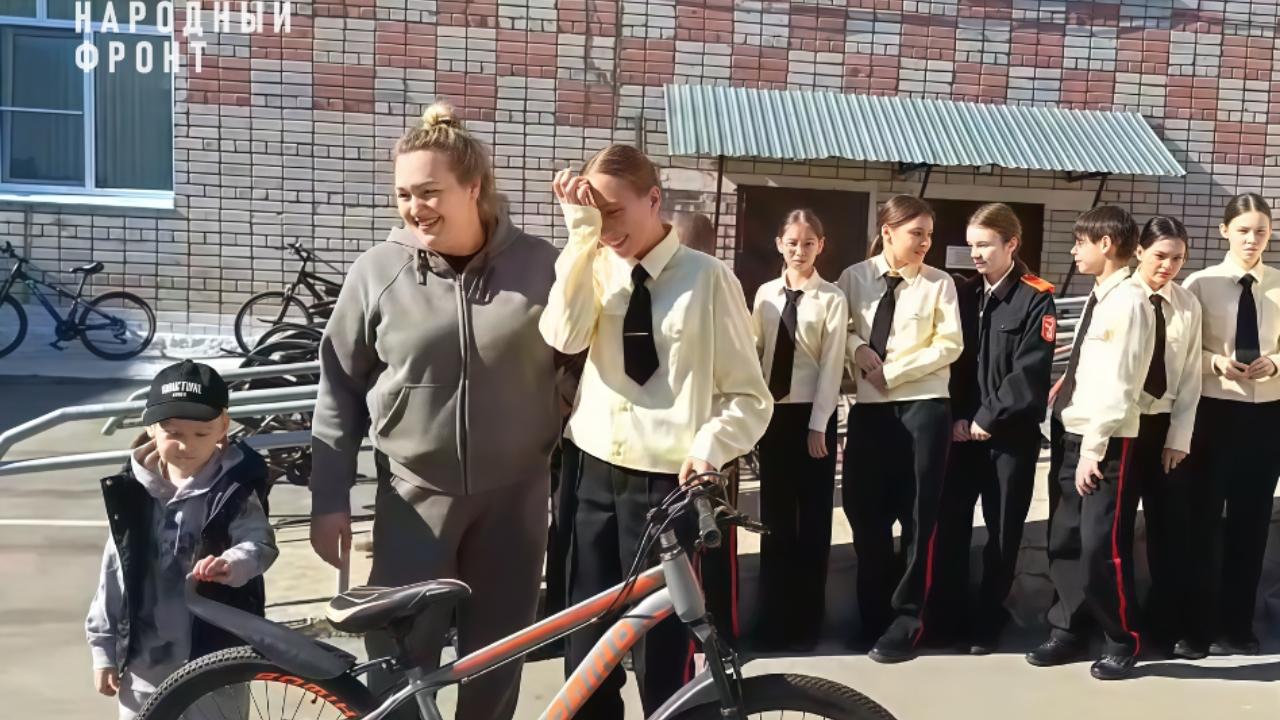 Боец СВО исполнил мечту семиклассницы из Марий Эл, помогающей фронту
