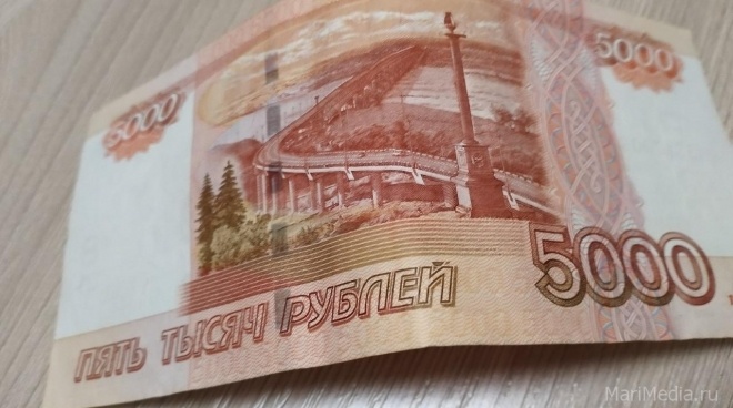 Студентам могут повысить стипендию до размеров МРОТ