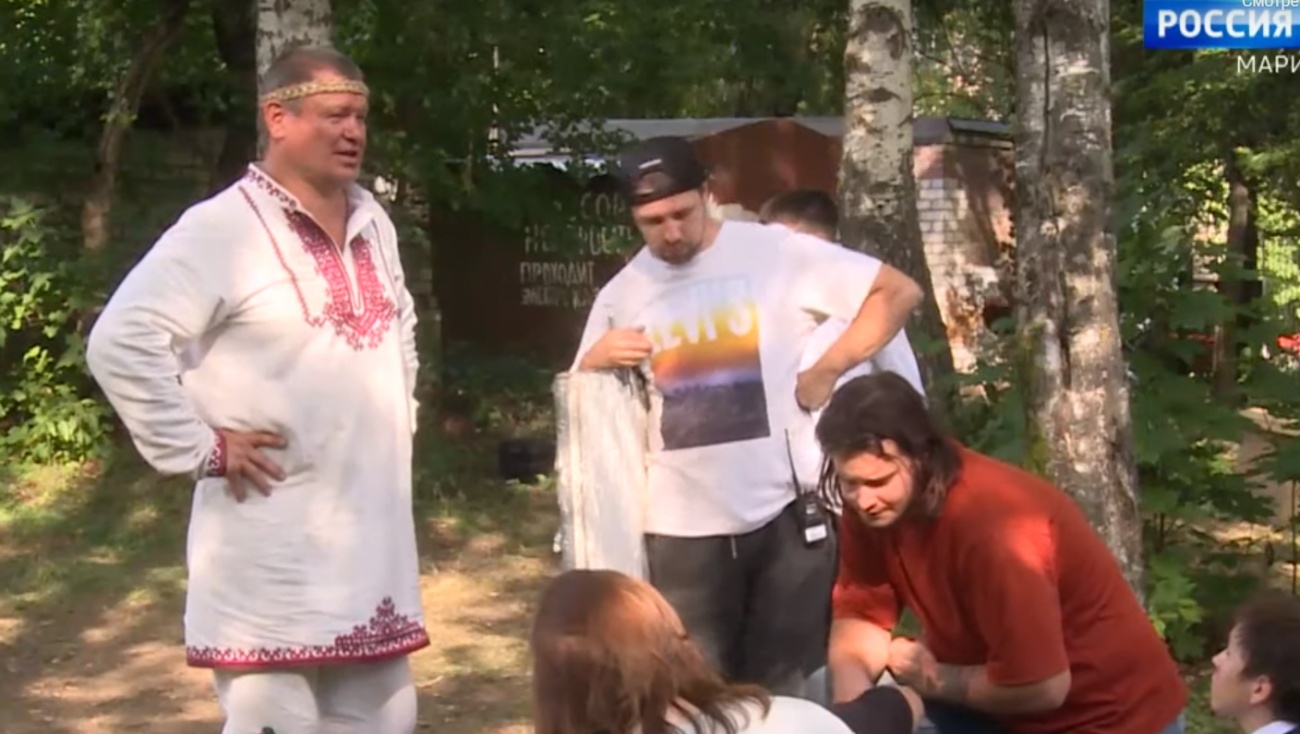 Олег Тактаров снялся в марийской сказке «Не Иван, или Как приручить богатыря»