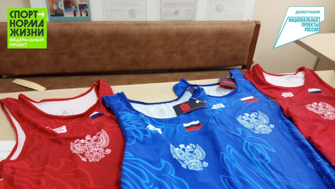 Марийским борцам приобрели спортинвентарь и экипировку