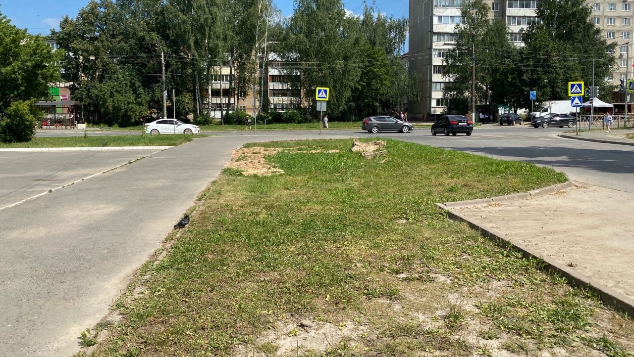 В Йошкар-Оле по сигналу горожанки ликвидировали «памятник бордюру»