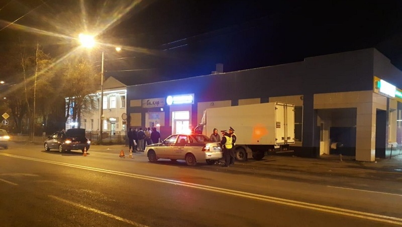 В Марий Эл сбили двух пешеходов, один мужчина — погиб