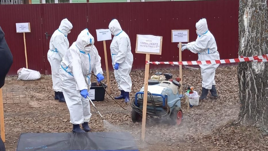 Ветеринары Марий Эл тренировались ликвидировать очаг АЧС в Кировской области