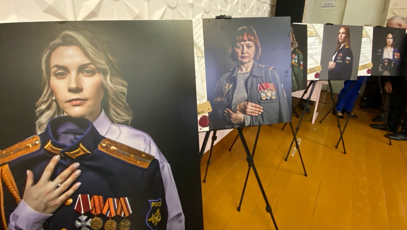 Выставку «Мать Героя. Жена Героя» привезли в посёлок Советский