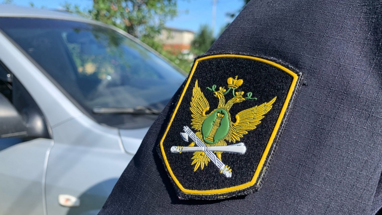 В Йошкар-Оле судебные приставы арестовали шесть машин в ходе очередного рейда