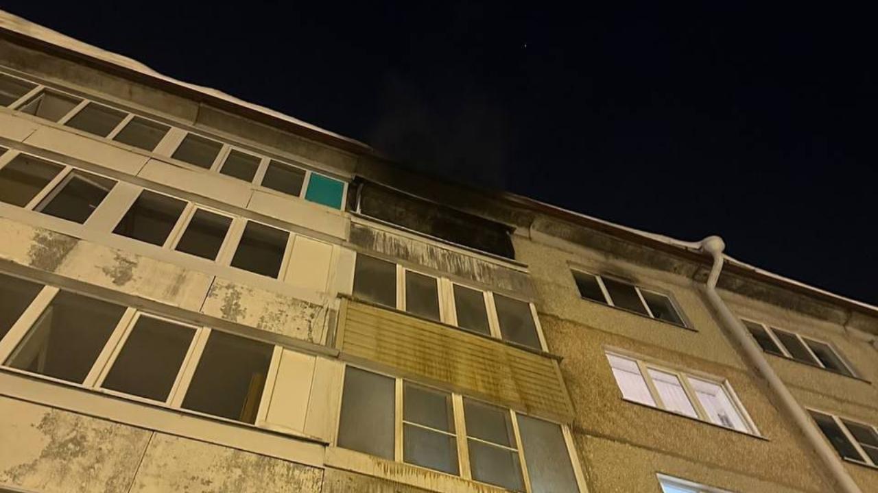 По вине пьяного курильщика в Йошкар-Оле сгорел балкон