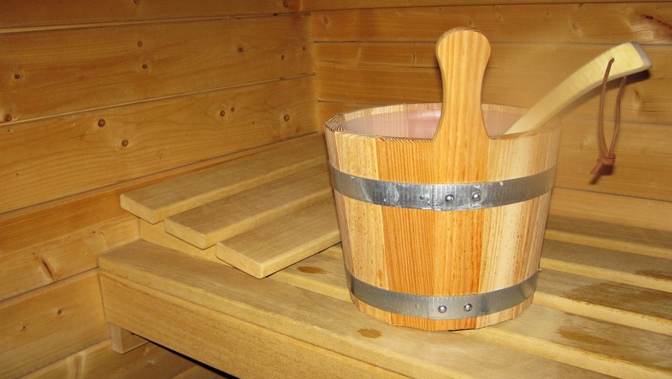 В ПФО ограничили работу кафе и саун в новогоднюю ночь