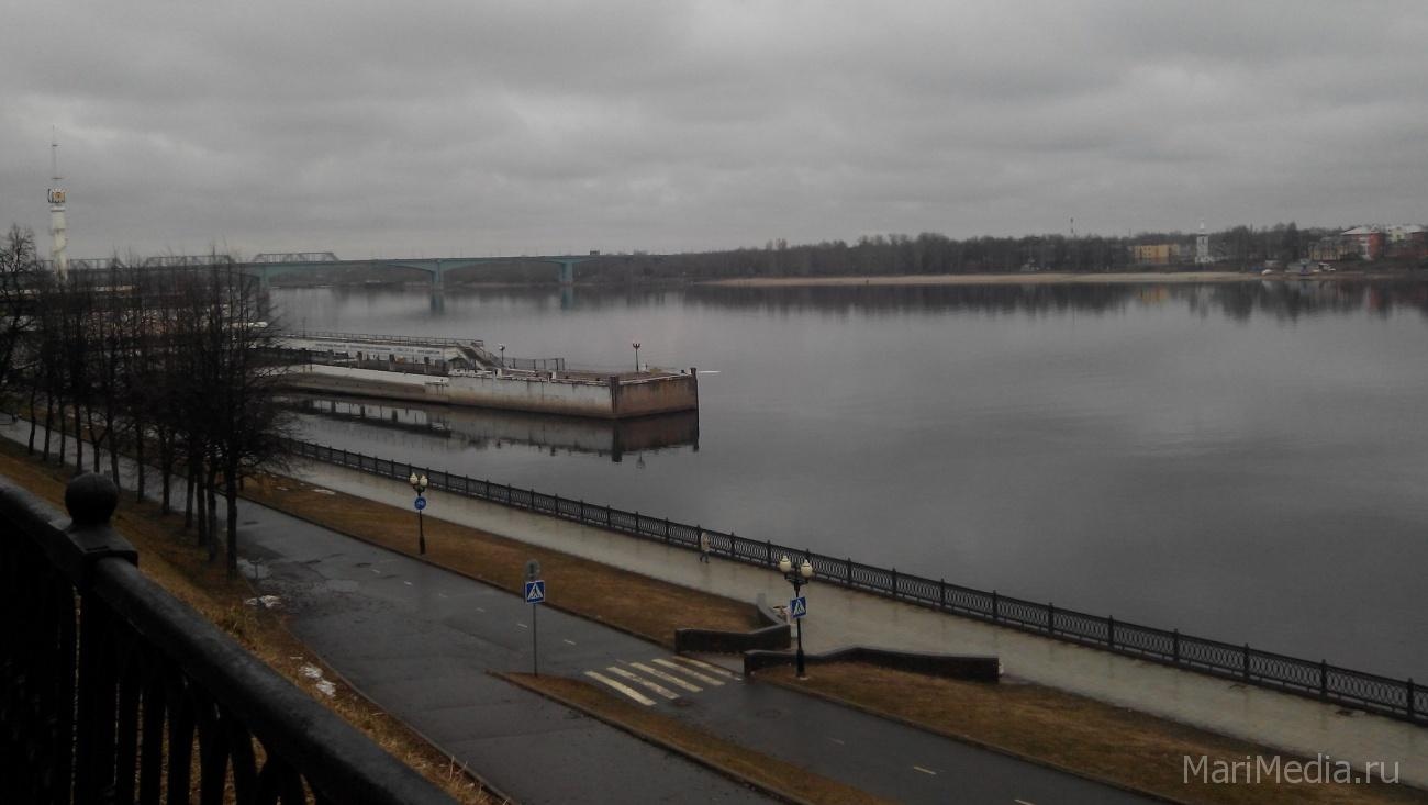 Навигация на Волге завершится 20 ноября