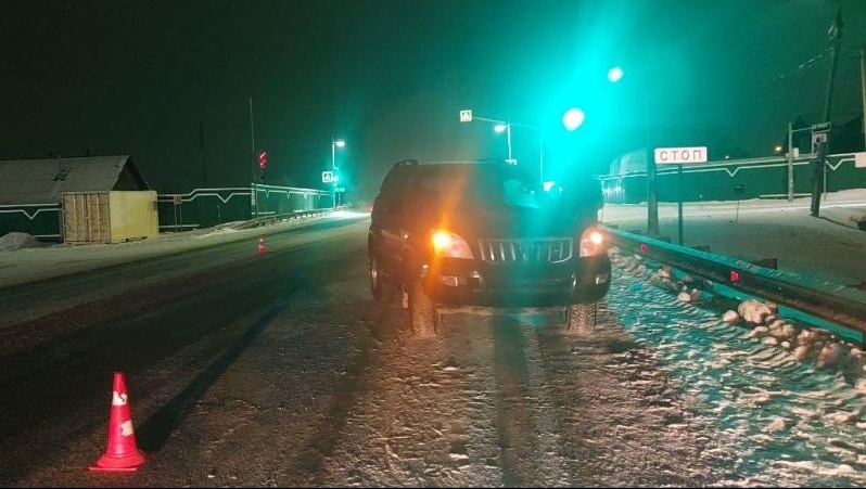 В пригороде Йошкар-Олы на Сернурском тракте поздно вечером сбили пешехода