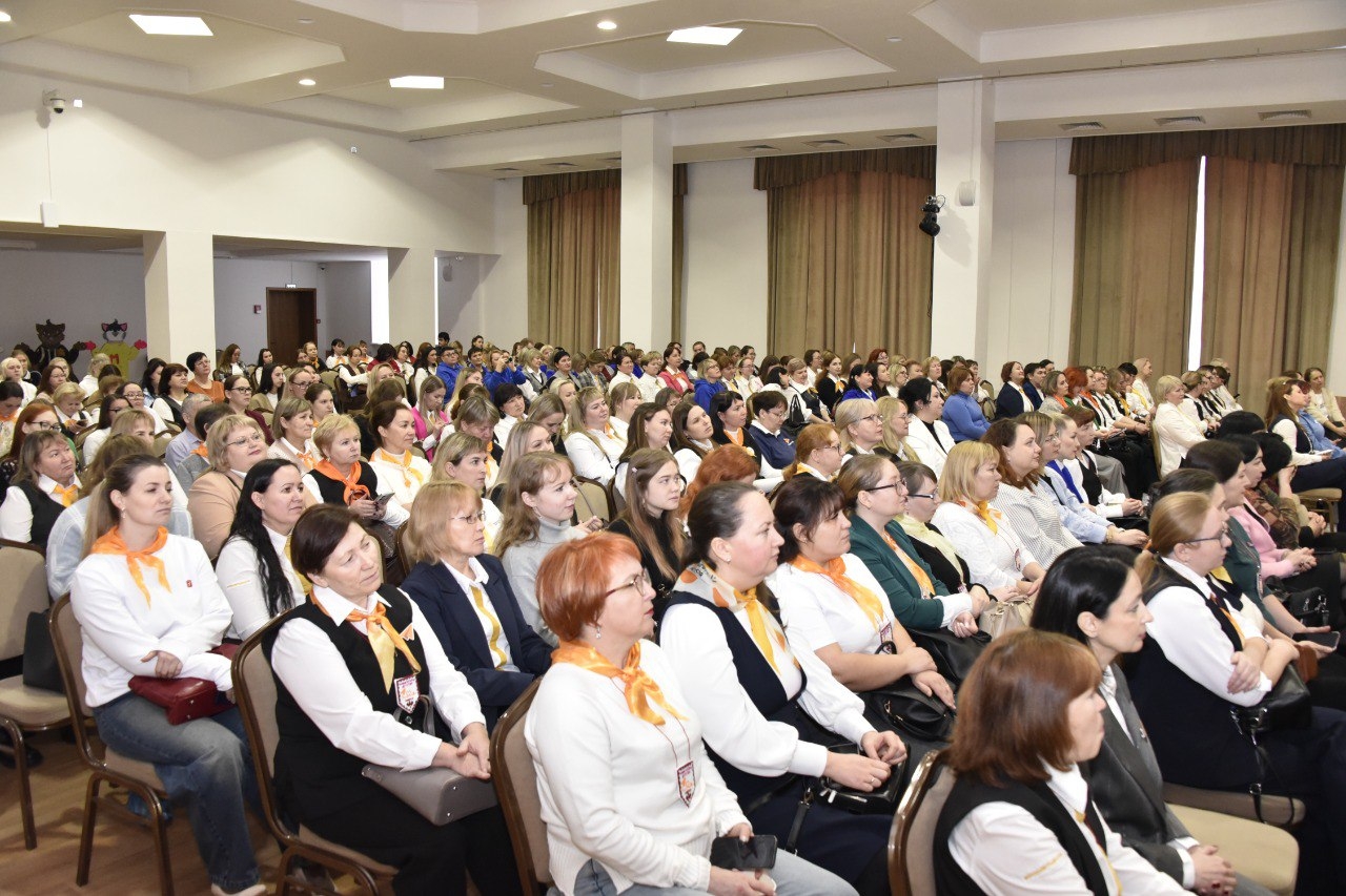 В Йошкар-Оле обсудили вопросы поддержки русского и марийского языков