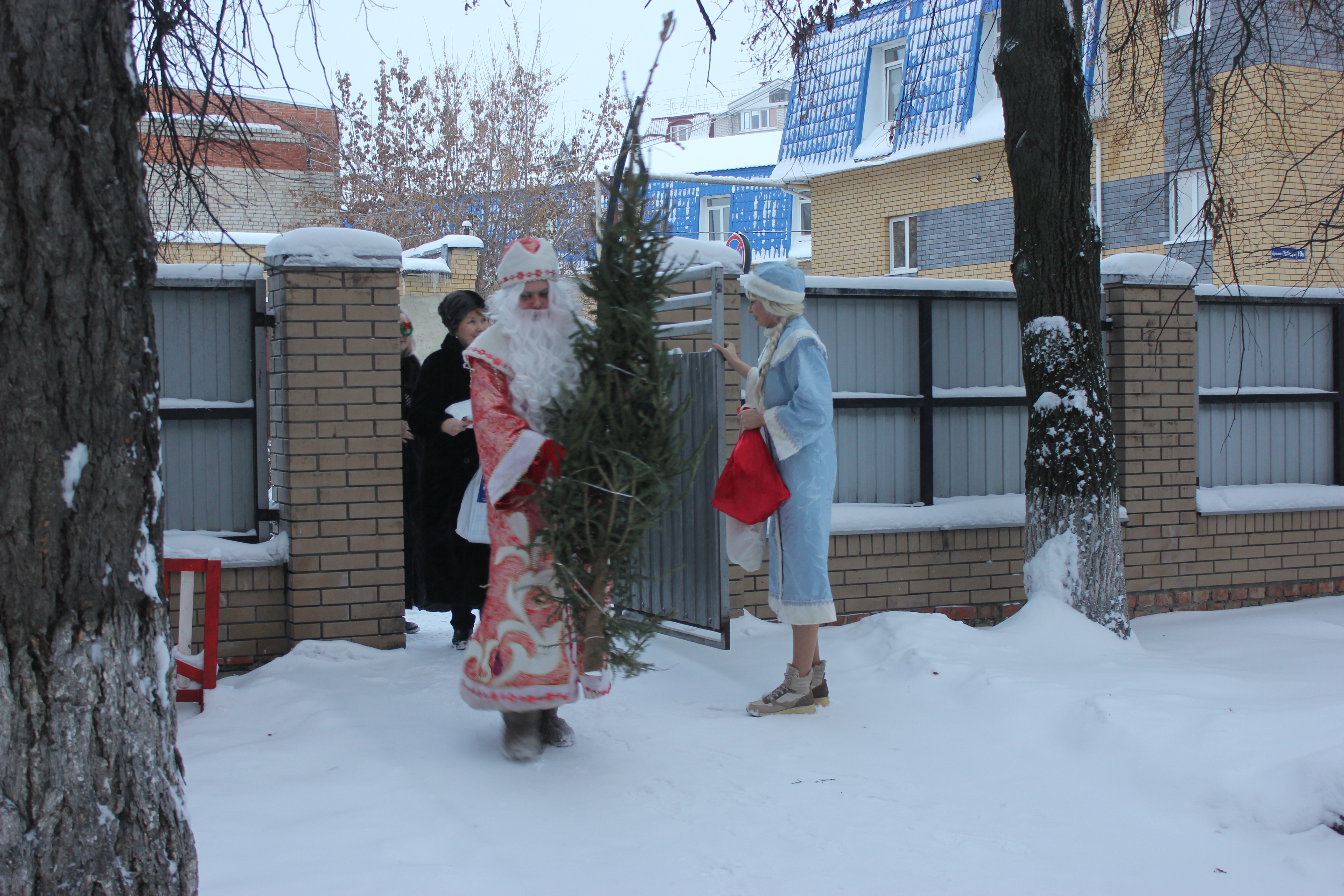 В Марий Эл полицейский Дед Мороз посетил ЦВСНП