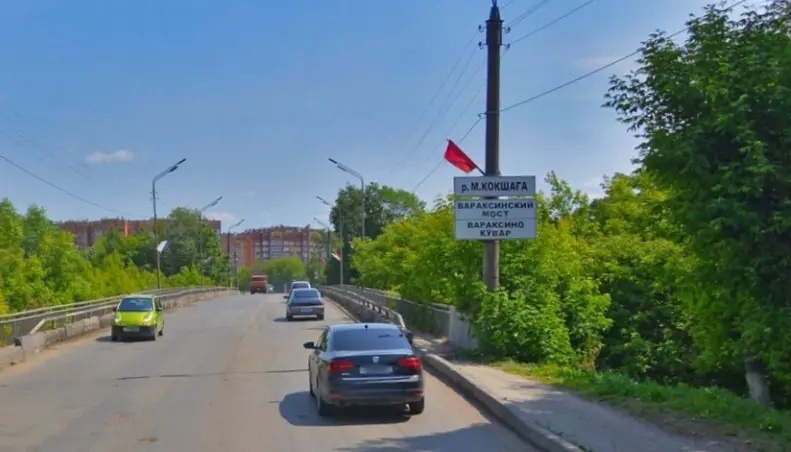 Под Вараксинским мостом просят не передвигаться