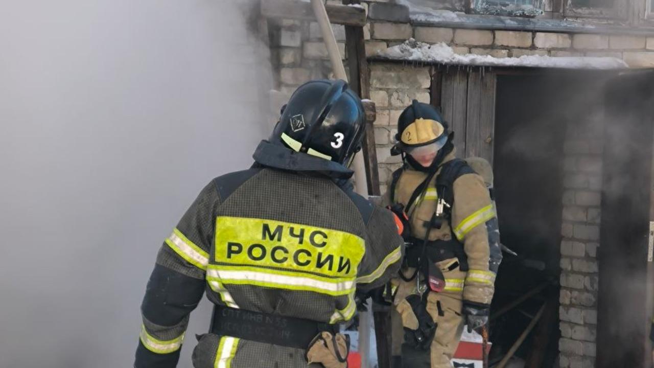 В Мари-Турекском районе пожар повредил гараж и автомобиль