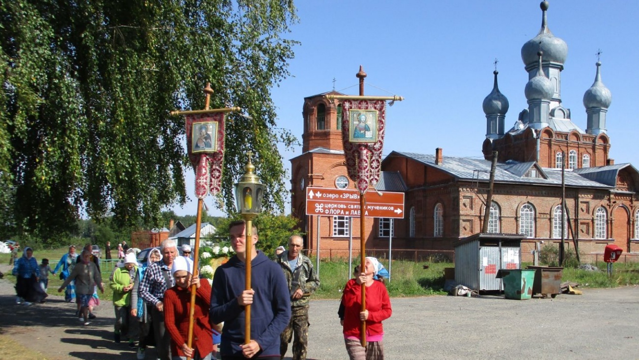Верующие Марий Эл сегодня отправятся в 110-километровый крестный ход