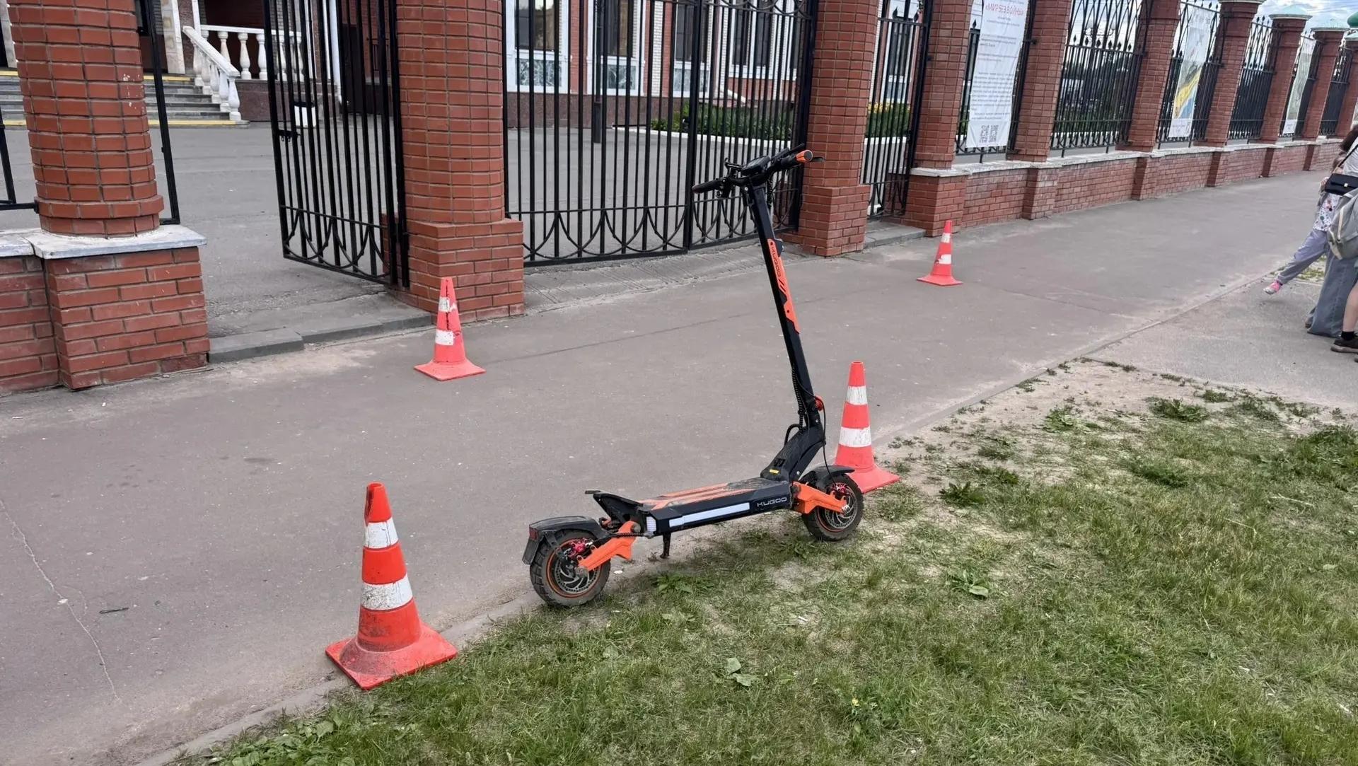 В Йошкар-Оле 14-летний подросток на электросамокате сбил ребёнка