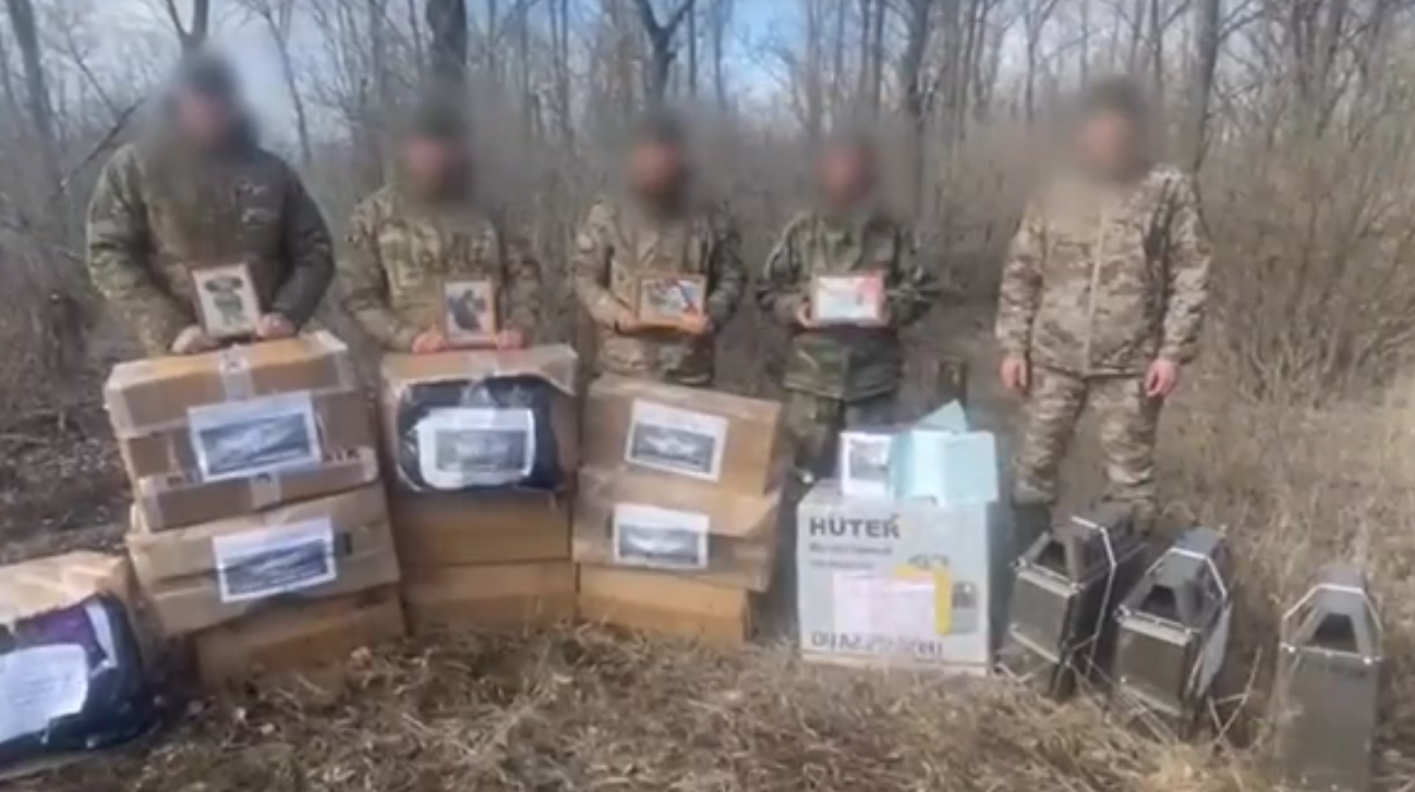 Десантникам Марий Эл доставили гуманитарные посылки