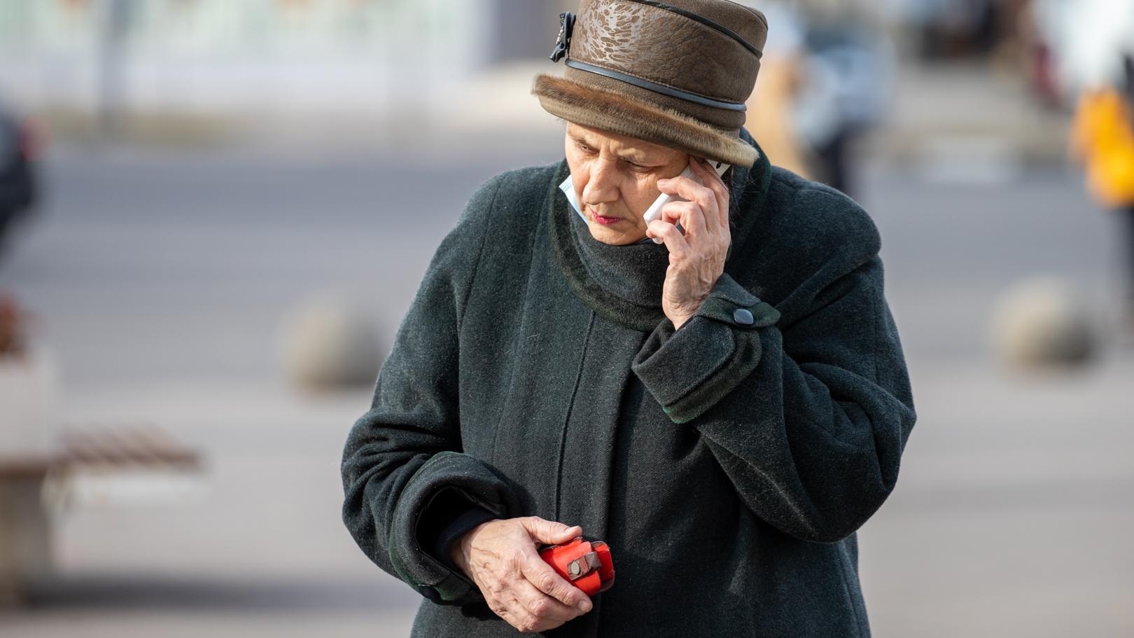 Йошкар-олинская пенсионерка сохранила 1,3 млн рублей, перезвонив дочери