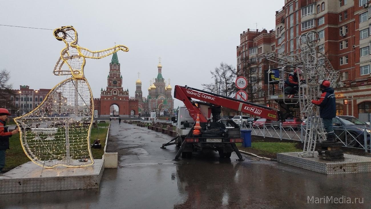 В Йошкар-Оле световые фигуры вернули на бульвар Чавайна