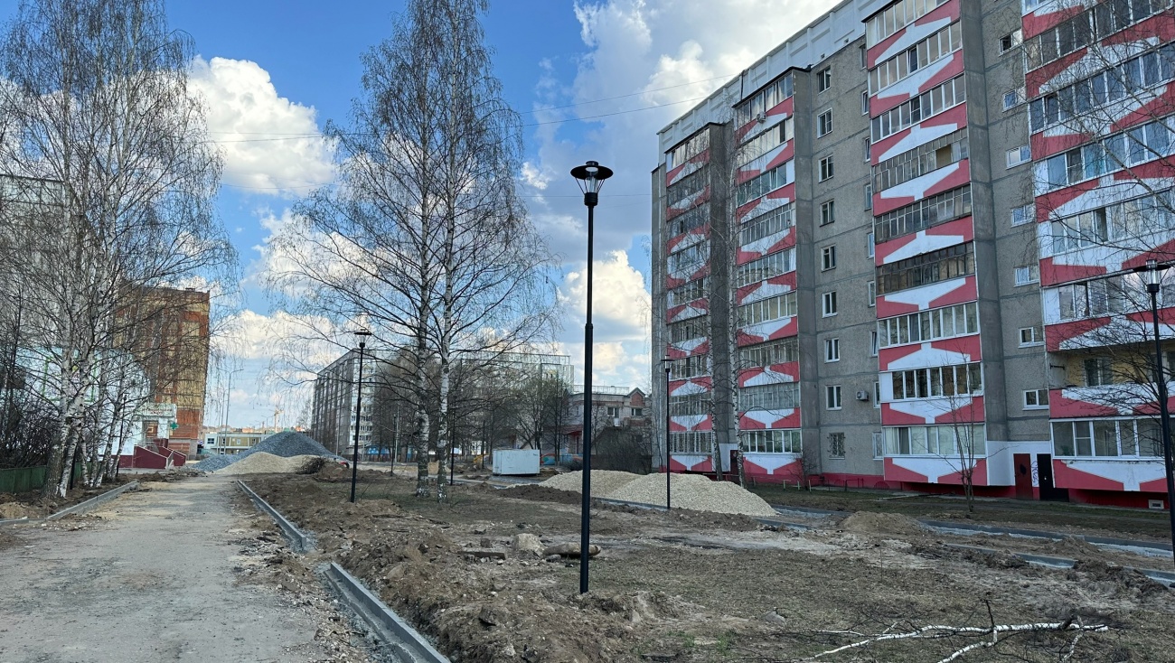 До конца июля в Йошкар-Оле благоустроят пешеходную зону микрорайона Юбилейный