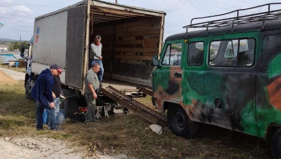 Из посёлка Морки в зону СВО отправили «УАЗ», генератор и буржуйки