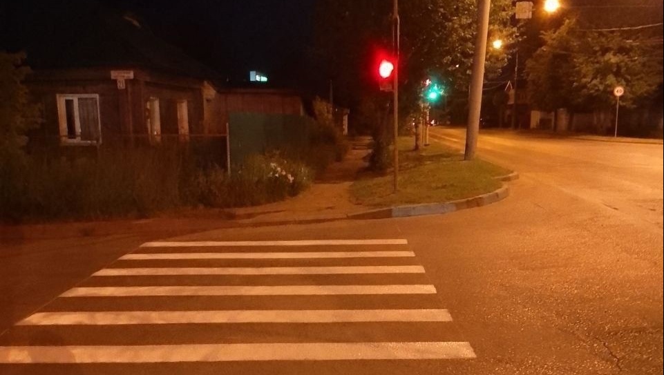 Дорожную разметку обновляют около школ в Йошкар-Оле