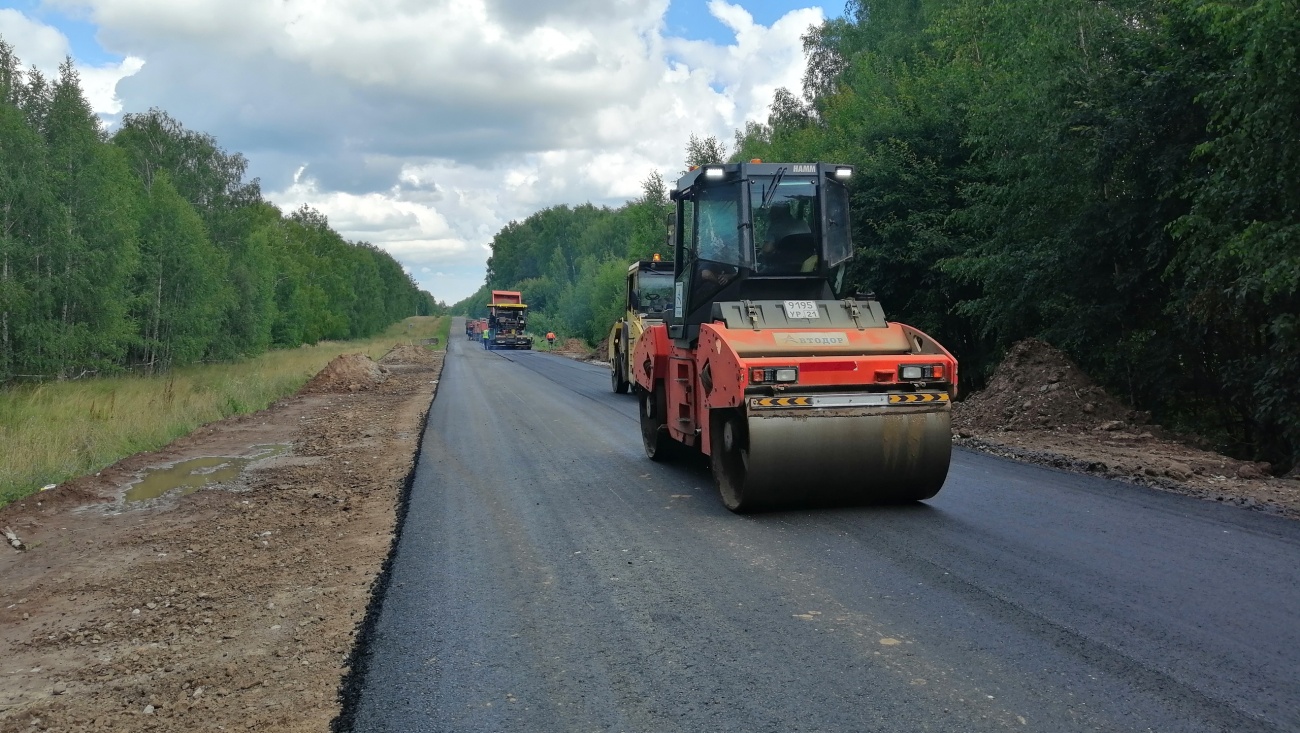 В Горномарийском районе приводят в нормативное состояние сельскую дорогу