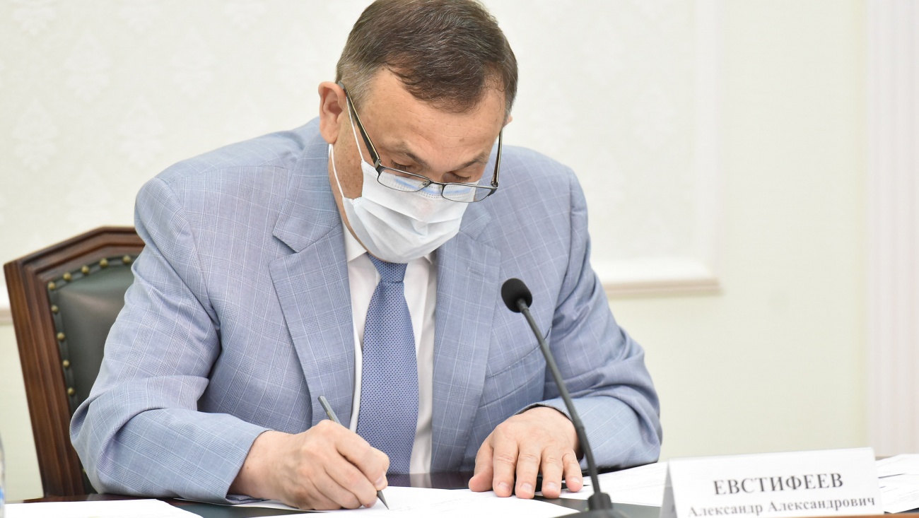 Что изменилось в новой редакции указа о режиме повышенной готовности