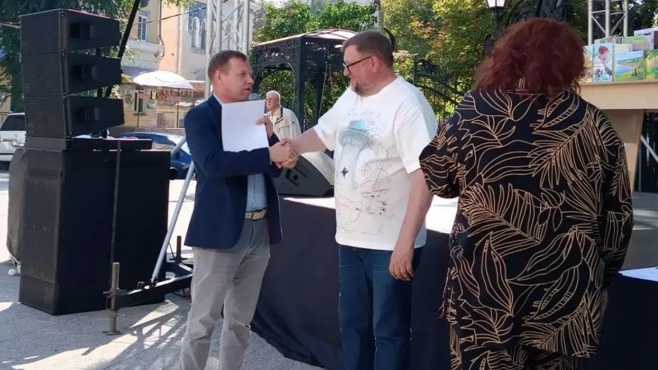 Книга Марийского книжного издательства стала призёром на фестивале в Саратове