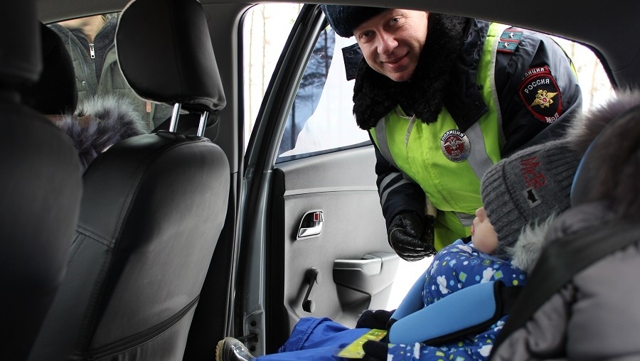 В Марий Эл готовятся массовые проверки машин с детьми