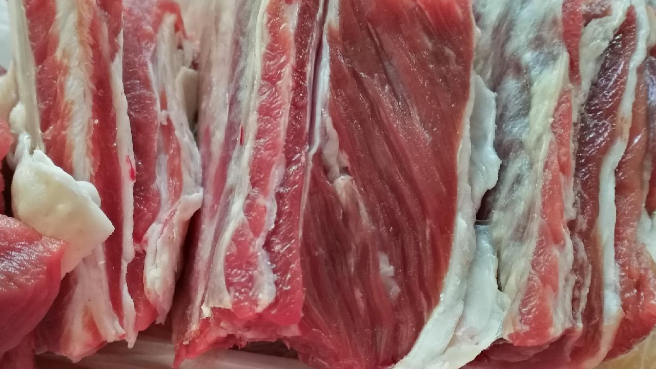 В Медведевском районе в убойном цехе нашли массу нарушений