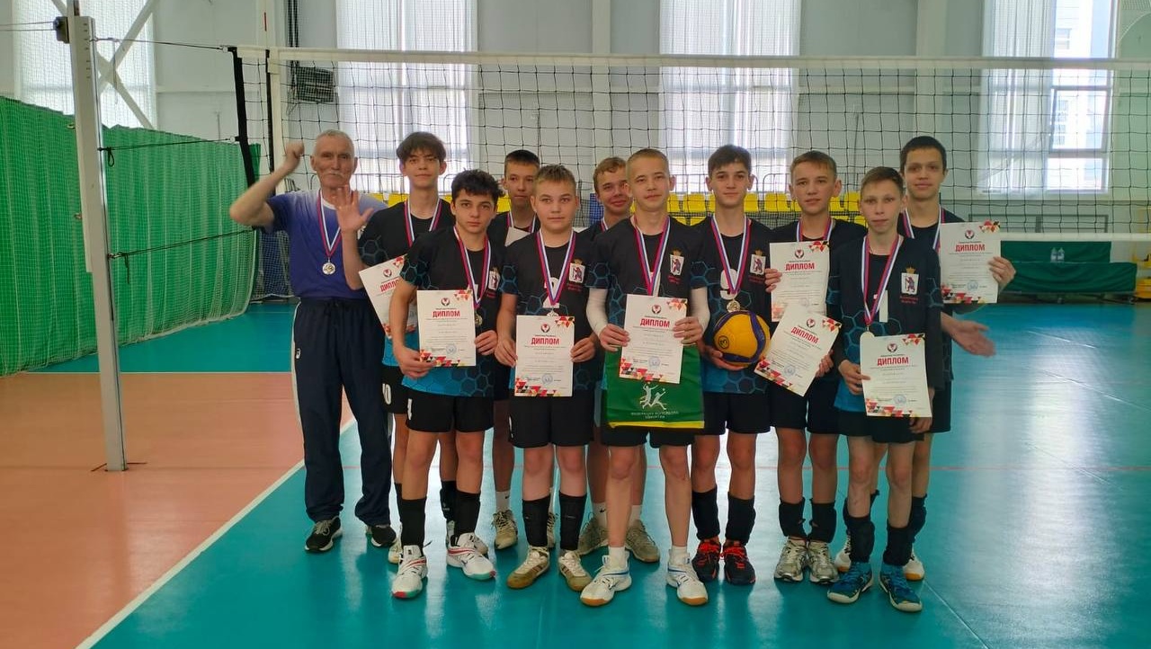 Юные волейболисты Марий Эл вернулись с «серебром» из Ижевска