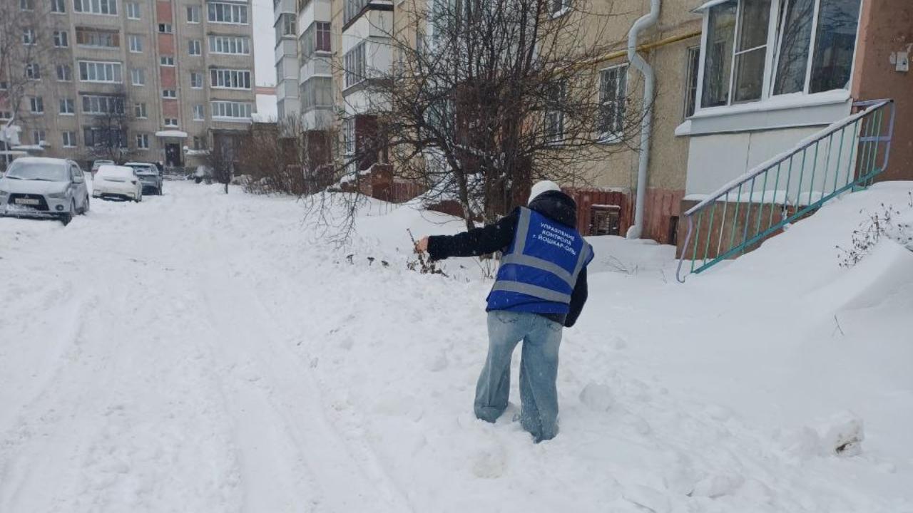 50 дворов Йошкар-Олы проинспектировали на наличие сугробов и «подснежников»